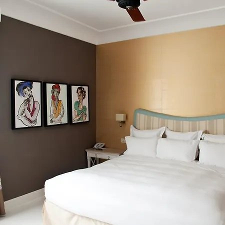 Tiberio Palace - The Leading Of The World Capri