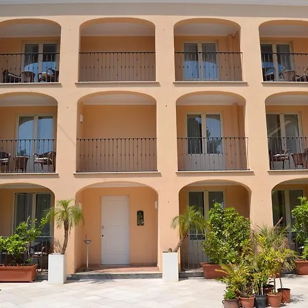 Ξενοδοχείο Tiberio Palace - The Leading Of The World Κάπρι